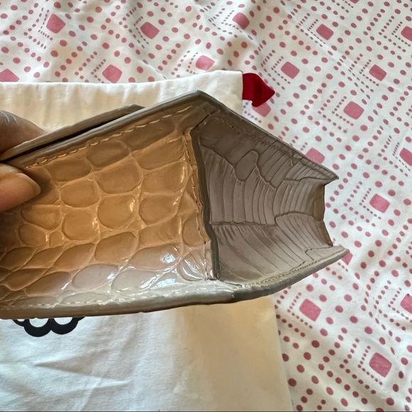 SOLD!! Alexander McQueen Crocodile embossed skull mini crossbody - Picture 7 of 7